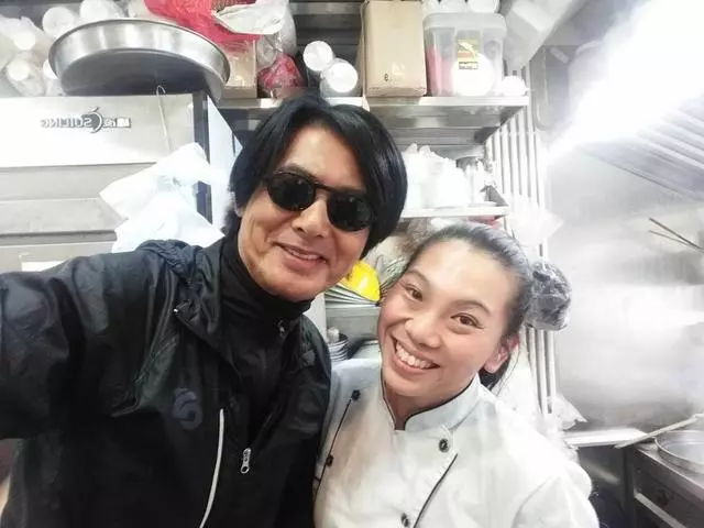 單親媽媽獨扛家計…小店面臨倒閉「受周潤發幫忙」生意爆滿!她心存感激「做善事回報」
