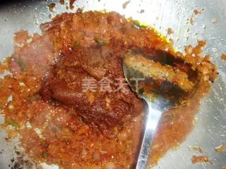 馬來西亞*咖哩雞*(食譜) 它的味道香濃，令人忍不住添多一碗飯!先收藏！