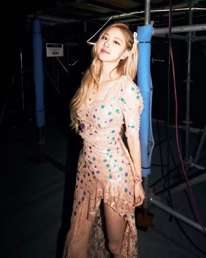 [BLACKPINK][新聞]190305 LISA舞蹈影片《LISA×KIEL TUTIN》點擊量突破1000萬！