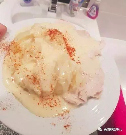 英國網友曬自己做的「美食」求打分,看完簡直頓時不想吃飯……