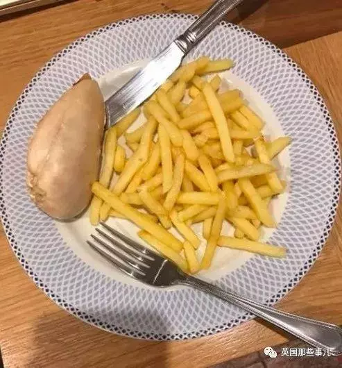 英國網友曬自己做的「美食」求打分,看完簡直頓時不想吃飯……