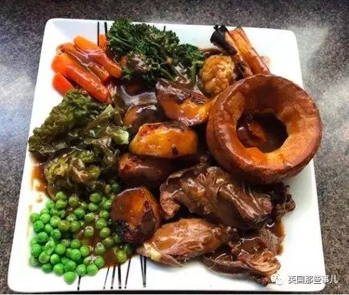 英國網友曬自己做的「美食」求打分,看完簡直頓時不想吃飯……