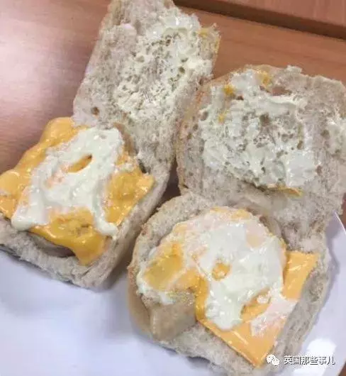 英國網友曬自己做的「美食」求打分,看完簡直頓時不想吃飯……
