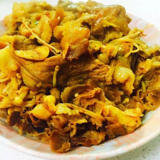 營養美味的19款金針菇做法 好吃不貴 比紅燒肉都下飯