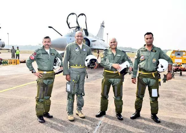印度戰機遭到擊落,突然撤掉西部空軍司令,俄:勝負已經顯而易見