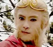 顏值逆天,卻慘遭封殺,53歲膝下無子,經歷人生七大難,如今再度翻紅回首道:「平平淡淡就已經足夠」