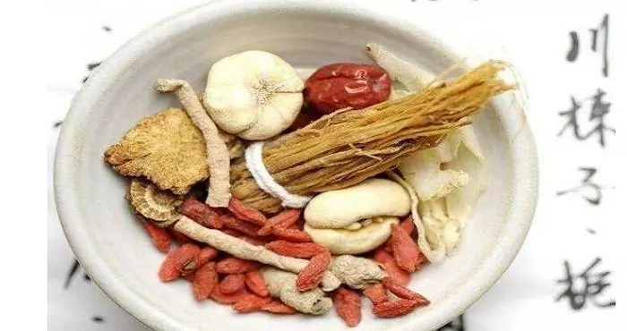 只要8塊錢!超強減肥神藥!老中醫「久坐不胖」的偏方:讓你一週瘦5斤,刮油刮脂!瘦到不想瘦~