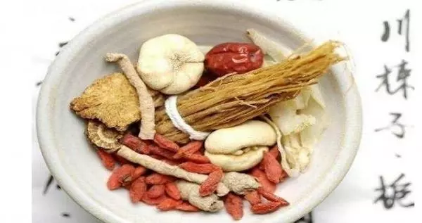 只要8塊錢!超強減肥神藥!老中醫「久坐不胖」的偏方:讓你一週瘦5斤,刮油刮脂!瘦到不想瘦~