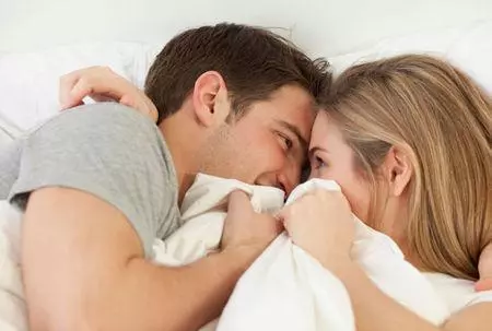 可怕,女人千萬不要這樣入睡,會讓你一夜老10歲!絕對不是恐嚇你...