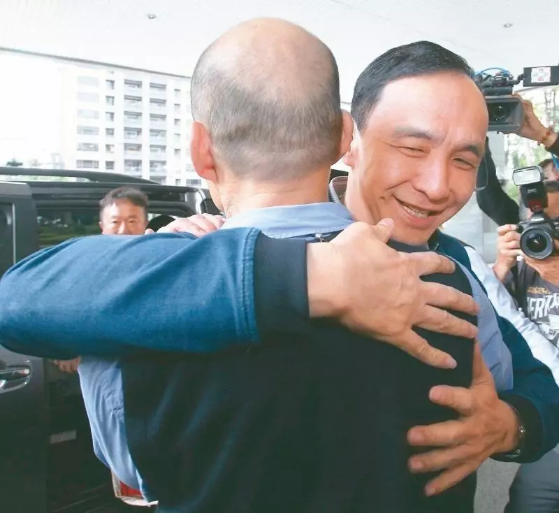 朱韓會一小時…朱稱我們不是對手 韓說手心手背都是肉