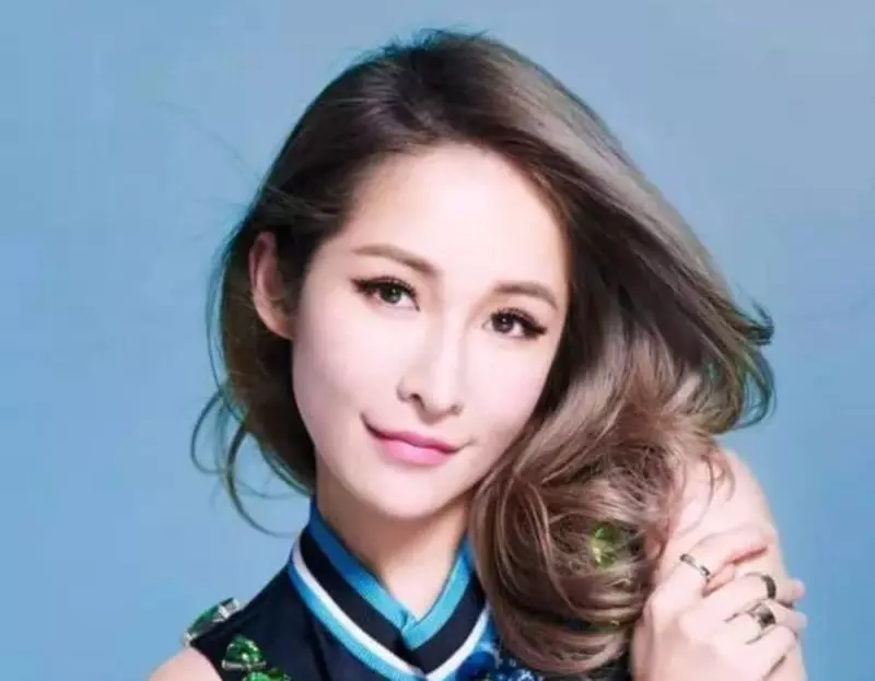 驚聞蕭亞軒身染重病消失近三個月,經紀人已證實,網友:早晚的事 ?!