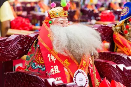 福德正神說:今天你點一點我,就在今晚,讓你中頭獎!靈驗!