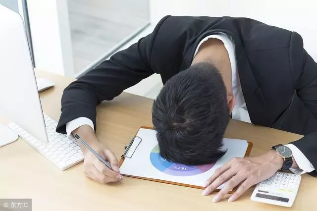 婆婆,您就別在我這邊裝可憐了,讓您女兒給您養老去吧