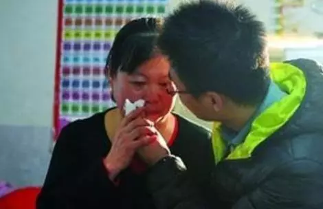 我坐月子的時候你要帶大孫子,現在老了讓我伺候你,憑什麼?