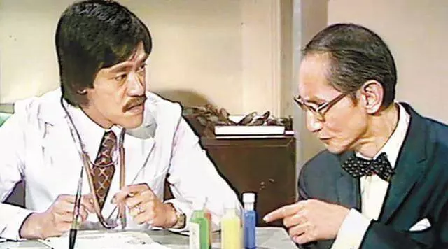 79歲吳耀漢身家35億,曾「拍一部戲買一棟別墅」!兒子與女友成婚卻被女方家嫌窮!