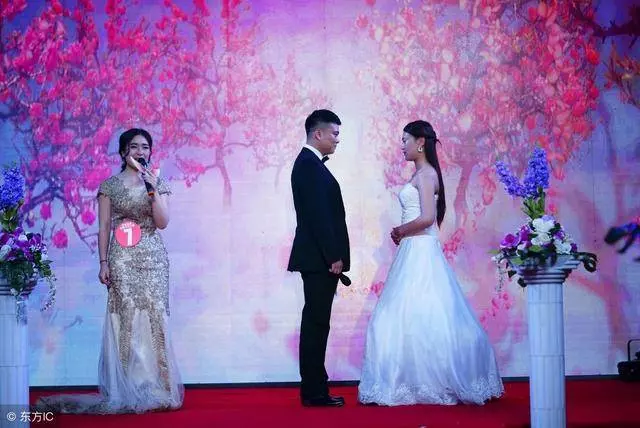 婚後婆婆逼我交出陪嫁錢給自己還債,揚言不拿錢就直接去領離/婚證