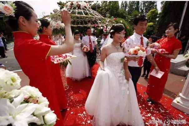 女兒一歲生日,婆婆不請自到,席間她提了個要求,我掀翻桌子