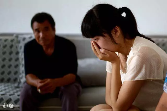 婆家拆遷分250萬,公婆全分給小叔子,2年後公婆和小叔子蒙了