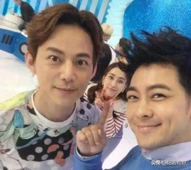 44歲的何炅林志穎素顏曝光:滿臉皺紋油膩,哪有什麼不老男神!
