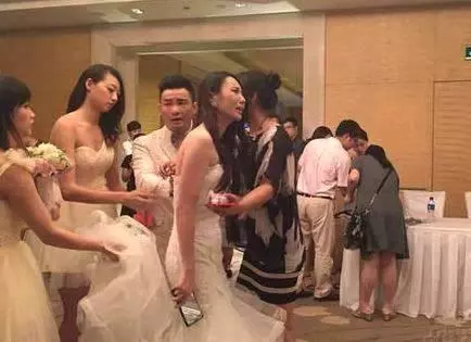 婆家開飯店,我結婚辦40桌,去廁所誤入後廚聽一話,我取消婚禮