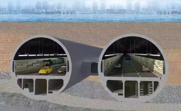 海裡全是水,海底隧道是怎樣修建的?看完感歎:工程太偉大了