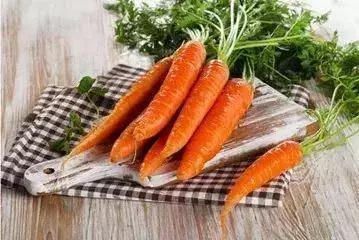 8種食物,是公認的衰老「加速器」,吃得越多老得越快,再喜歡也要忌口