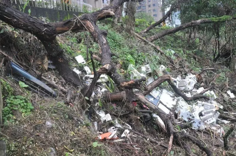 亂丟垃圾小心!基隆破袋埋伏揪出24人罰款最多6千 | 基宜花東 | 地方