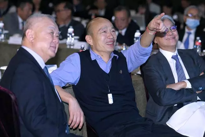 為高雄招商 韓北上為工商大老簡報高雄 
