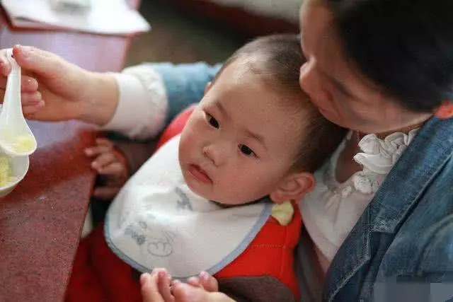 孩子身上有這6個表現,已經缺鋅嚴重,再不補鋅就來不及了家長需重視
