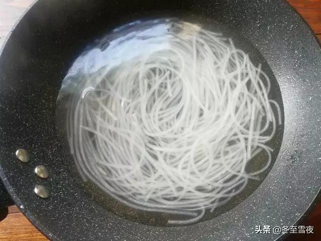 高麗菜超美味做法,比肉還好吃,脆嫩可口,天天都想吃!