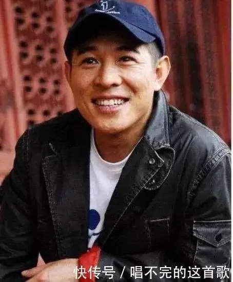 李連杰的4個女兒, 三個女兒都很漂亮,只有老三讓劉德華很尷尬