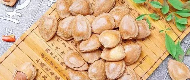 濕熱即用三仁湯?「頭痛惡寒,身重疼痛
