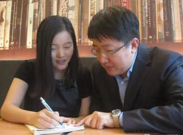 外孫生日我給200紅包,女婿嫌少還給我,到家一看我喜極而泣