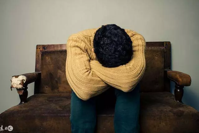 我從小就知道「姊姊是養女」,父親往 生後我把她趕出家裡,沒想到看了「父親留下的信」我後悔不已!