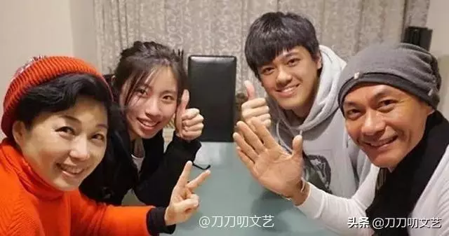 馬德鍾兒子要出道,卻被吐槽顏值不如父親,TVB最帥星二代是他!