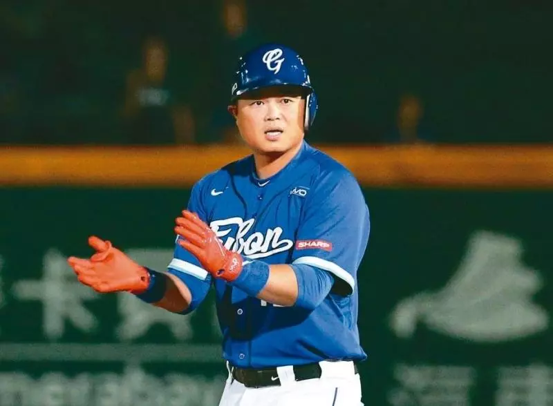 中職/「50萬俱樂部」有16人!破聯盟30年紀錄
