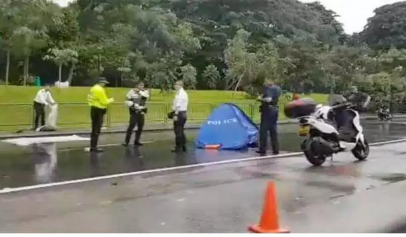 (30歲馬勞好爸爸在新加坡車禍身亡),妻子剛坐完月子,四個孩子沒有了爸爸!
