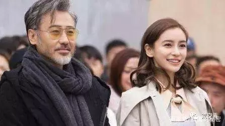 Baby、黃曉明再傳婚變,幾張圖分析他們到底怎麼回事……