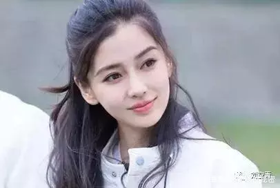 Baby、黃曉明再傳婚變,幾張圖分析他們到底怎麼回事……