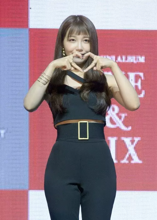 [Apink][分享]190307 「9年次女子組合的實力」...Apink，她們走過的足跡