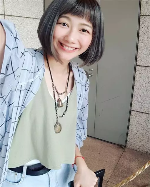 要求扣押!邵庭千萬積蓄「被信任好友騙光」找法院上門 進去後「超悲情畫面」讓她一秒哭了