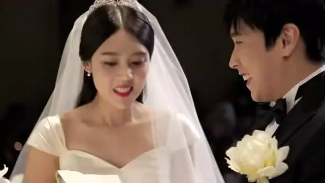同偶像出身,SJ李晟敏結婚遭抵制,BB太陽結婚卻收穫滿滿祝福