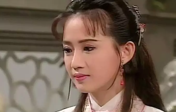 52歲桑尼當紅時削髮為尼,1年後為了贍養雙親,毅然還俗!16年後近照曝光,網友:苦盡甘來!