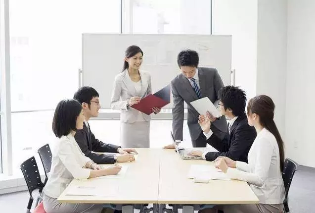 李嘉誠:如果你到40歲還是沒有錢....請你花幾分鐘記下來 !!