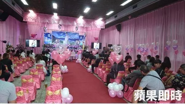 【最感人的愛情】婚前車禍一屍兩命,男友殯儀館堅持承諾為女友套戒冥婚!