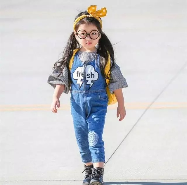 4歲出道一炮而紅,6歲就年賺百萬養活一家人,今現狀卻讓人心疼