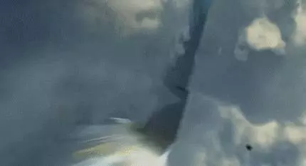 比如說中國的空警2000,俄羅斯的A50預警機都是在大型運輸機的基礎上進行改裝而成,