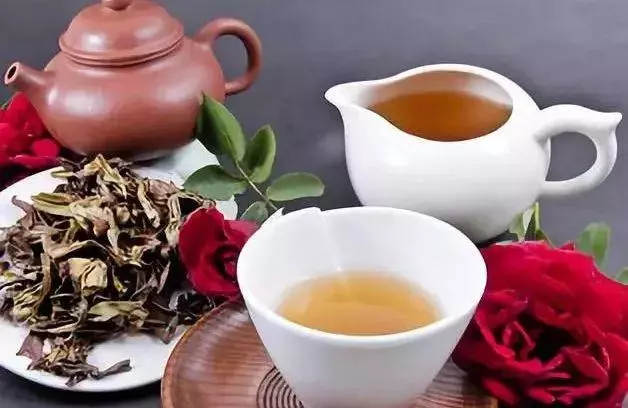 喝茶養生助長壽,但這3種茶千萬別喝,不養生還易致病!