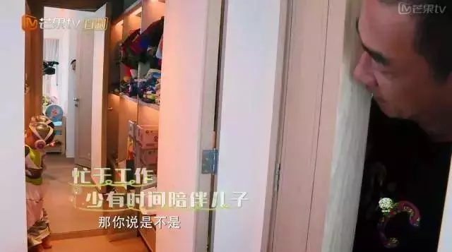 帶你參觀「陳小春應采兒」的豪宅,客廳超級大,兒童房設計好有愛,值得借鑒!