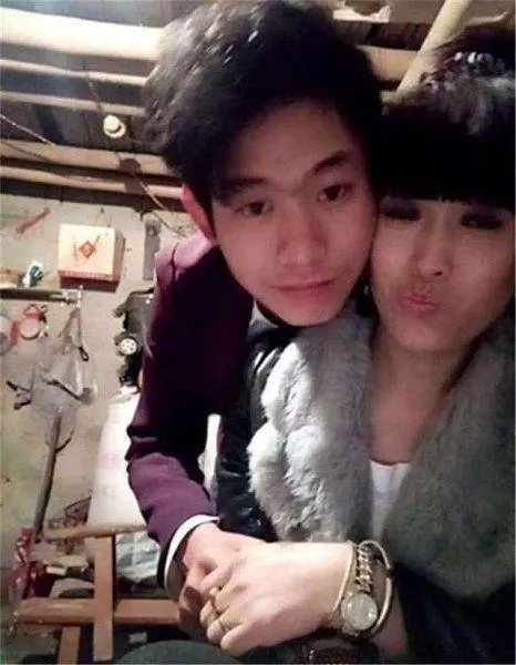 18歲男孩娶46歲二婚婦女,兩人婚後的日子卻令人深思